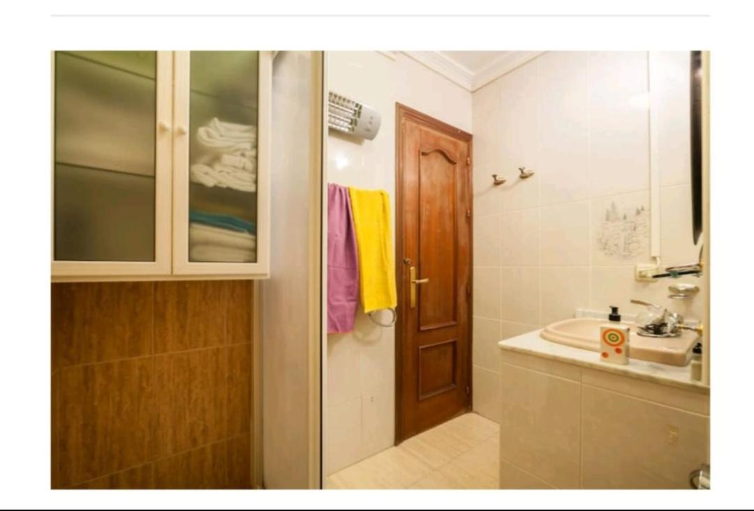 Piso Con Buena Red Wiffi Fibra Optica Alquiler De Habitaciones Sevilla Exterior foto